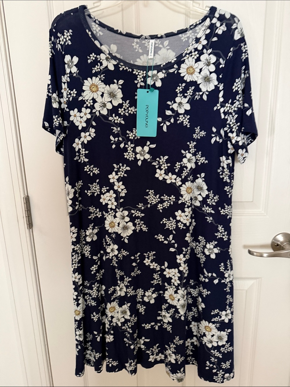 Navy Floral Midi Swing Dress - Popyoung